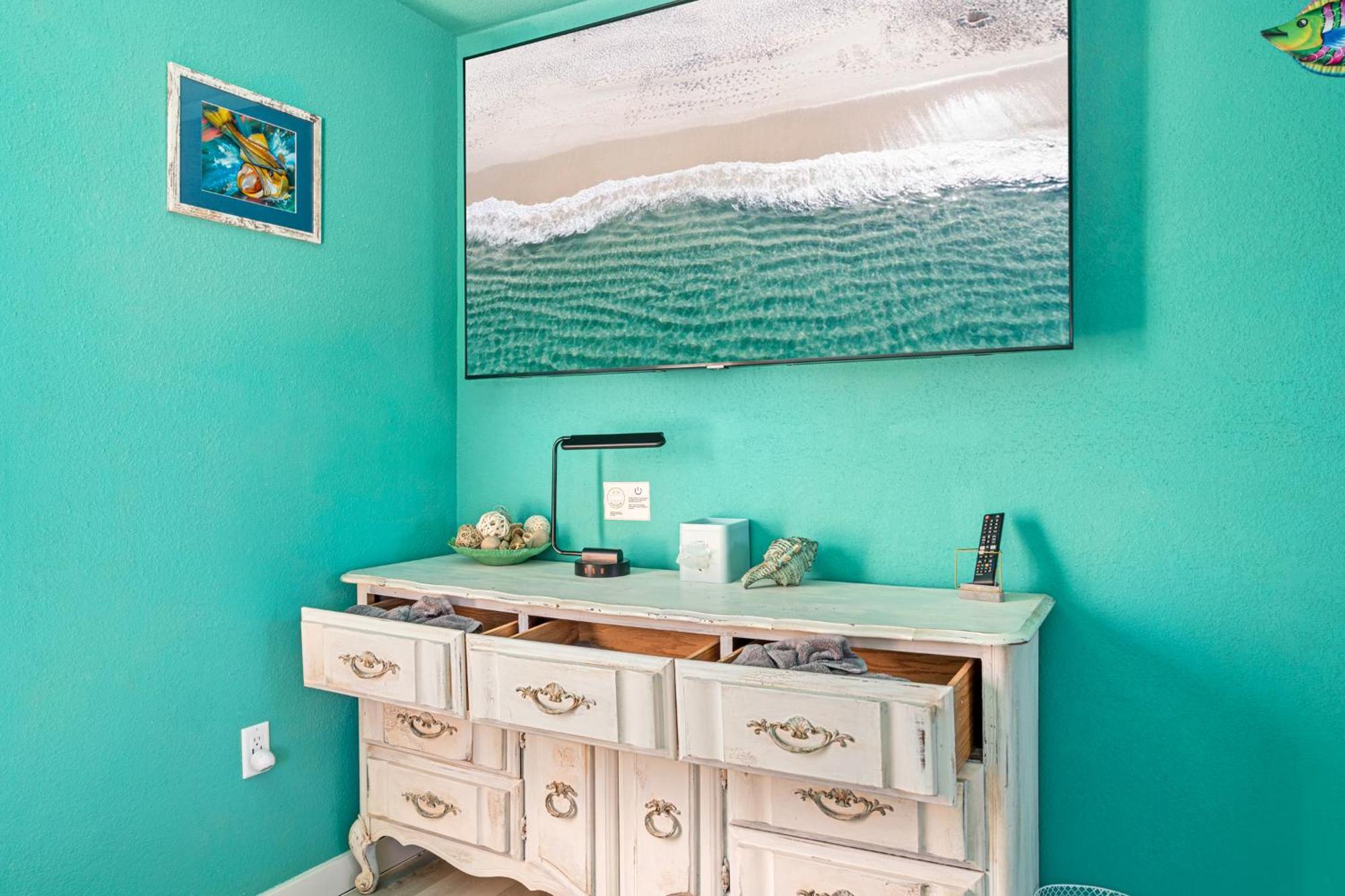 Above The Sea Apartment St. Petersburg Luaran gambar