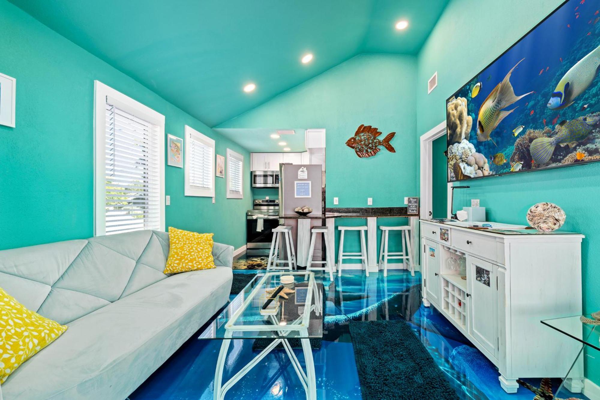 Above The Sea Apartment St. Petersburg Luaran gambar